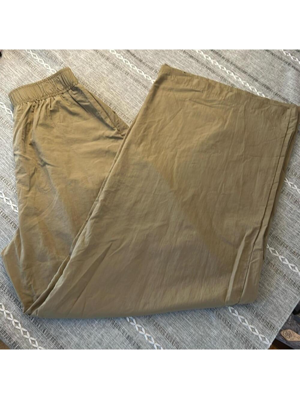 SHEIN pleated wide-leg parachute pants